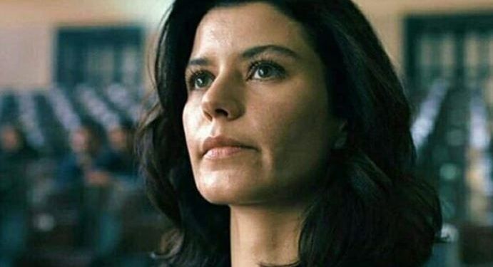 Beren Saat atuará na segunda série turca da Netflix